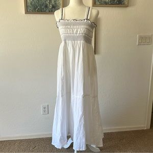 1.STATE Topstiched Smocked Bodice Maxi Dress Ultra White XL
